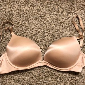 36D Push Up VS Bra